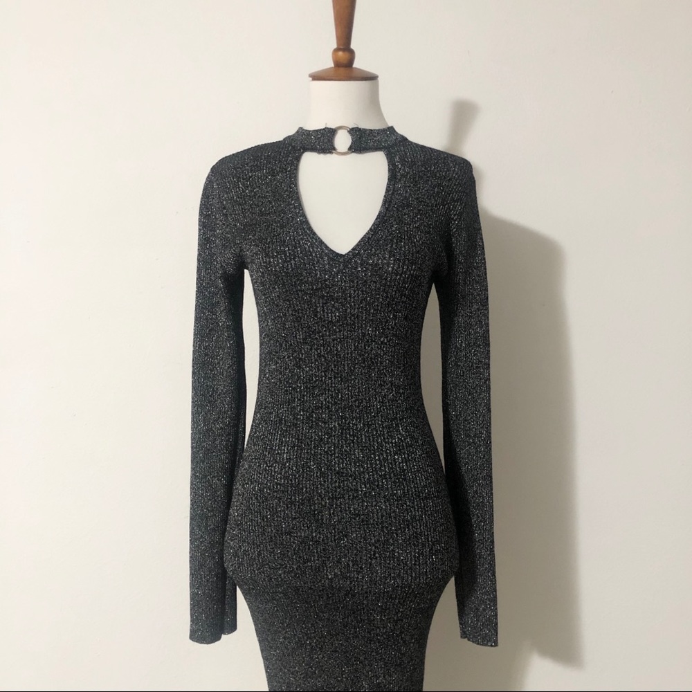 Metallic Gray Ribbed Fitted Dress - Picture 1 of 3